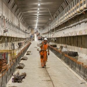 Maastunnel na 2 jaar renovatie open